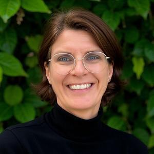 Dr. Anja Wenning